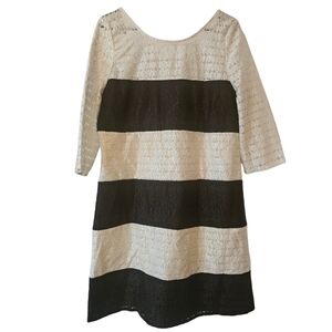 Jessica Simpson sheer 3/4 sleeve lace dress. 14